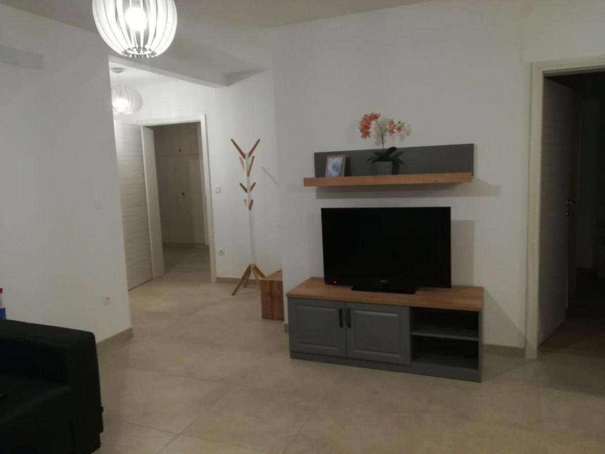 Apartments Jelena فانتاسيسي المظهر الخارجي الصورة