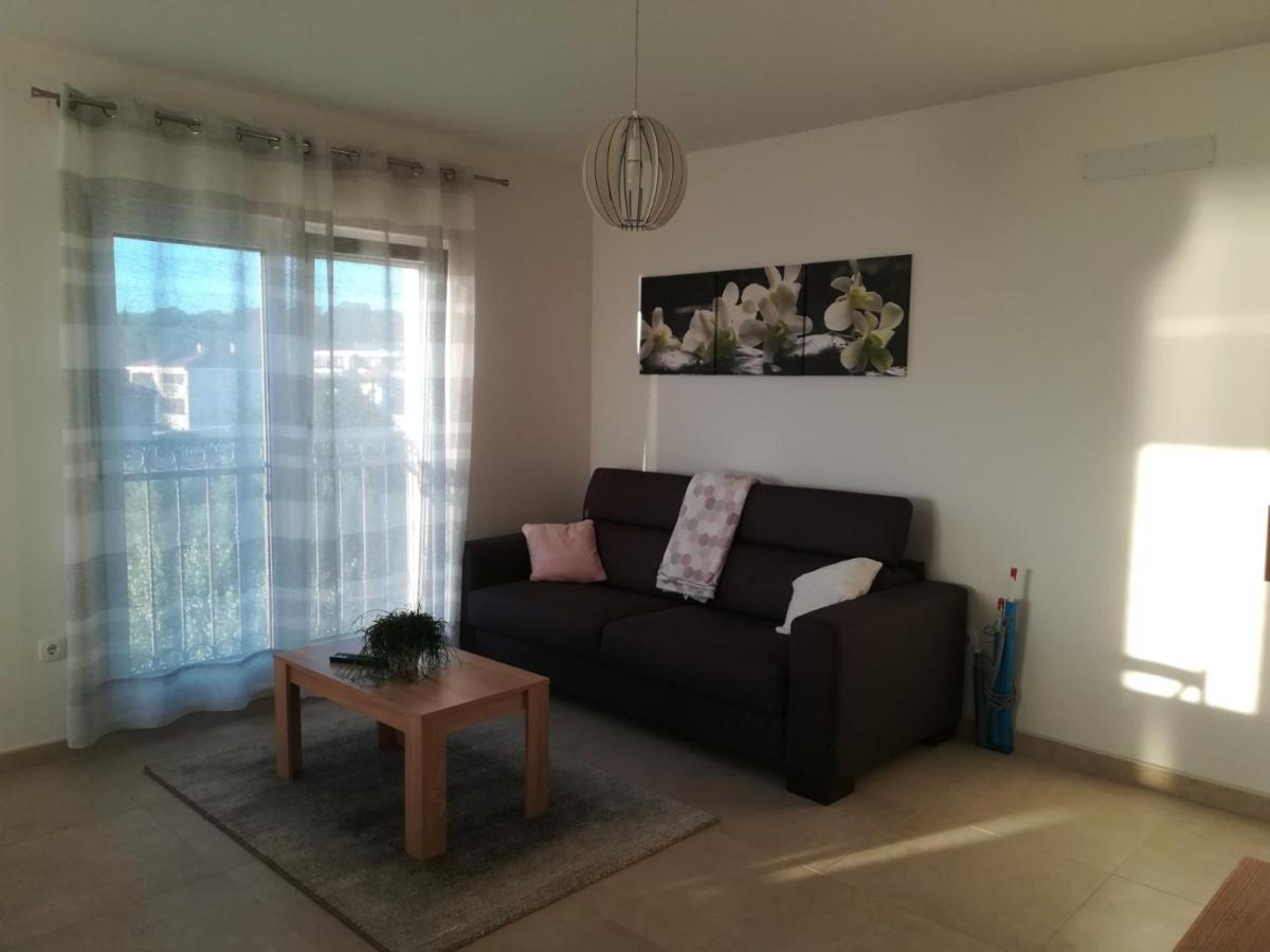Apartments Jelena فانتاسيسي المظهر الخارجي الصورة